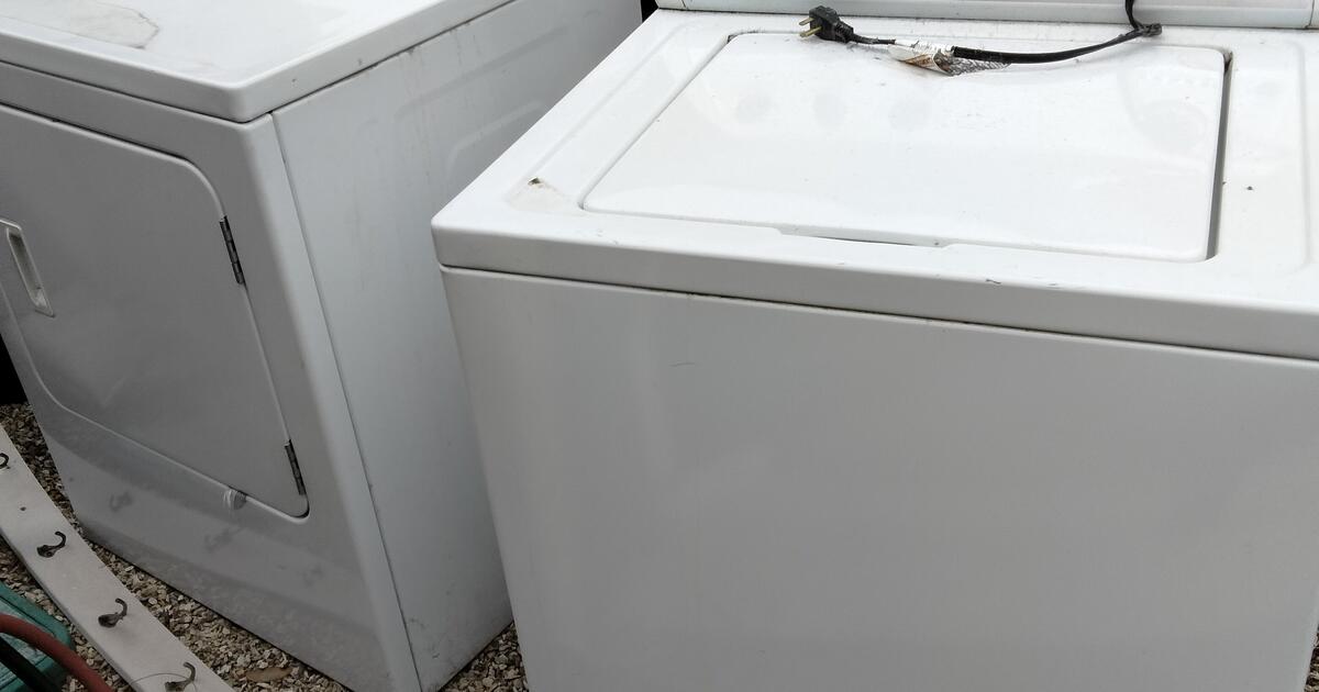 Washer And Dryer Set Whirlpool for Free in Boise, ID For Sale & Free