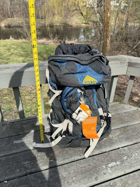 kelty coyote 4750 pack 60-105 Liter Internal Frame Backpack Kelty Coyote 4750 Backpack for