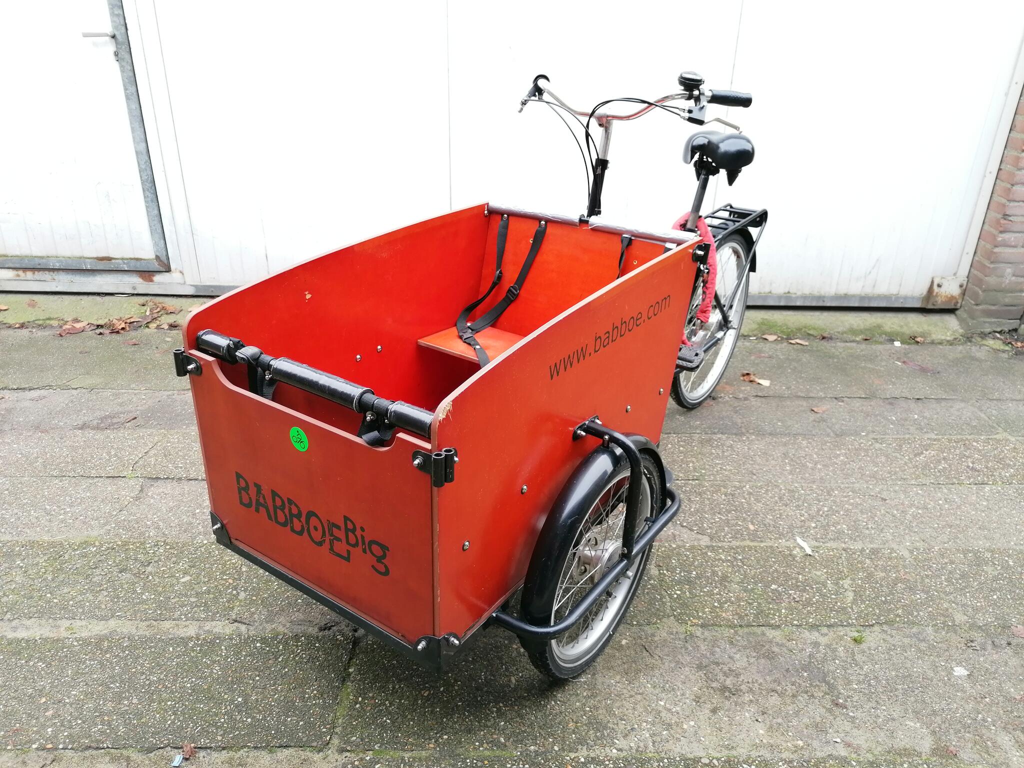Bakfiets Babboe Big Met 5 Versnellingen, Extra Slot En Huif Voor 475 € In  Breda, NB | Vondsten — Nextdoor