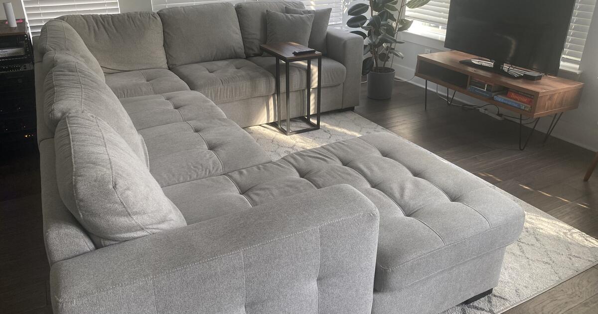 Angelino Heights Sleeper Queen Sectional Couch With Storage 125w X96   60efe41f6c4beca7ce9bc1be9da81e56 .crop1200x630 