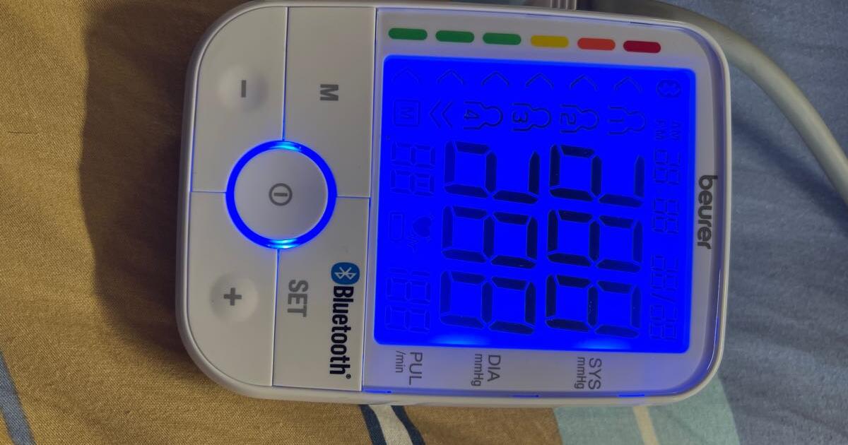 NEW Beurer BM67 Upper Arm Blood Pressure Monitor Cuff with Bluetooth