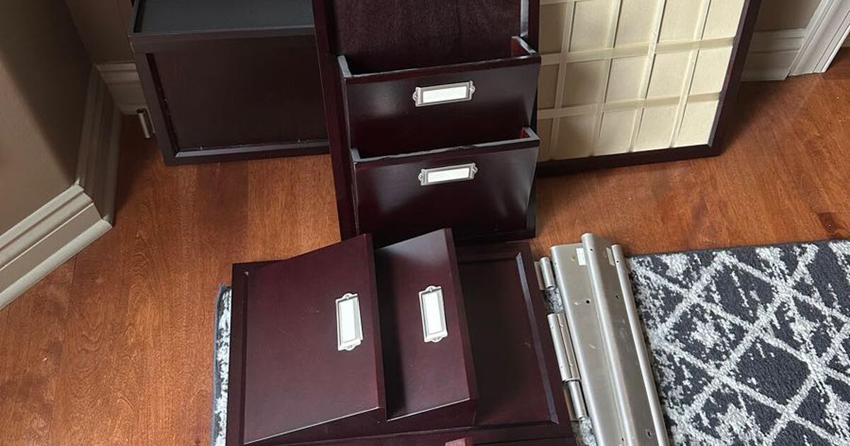 Pottery Barn Daily Organization System for 120 in Omaha, NE For Sale