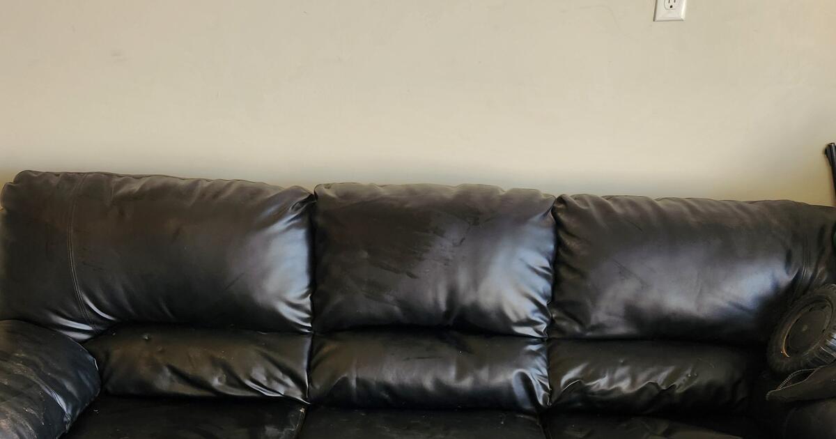 Free Couches for Free in El Paso, TX For Sale & Free — Nextdoor