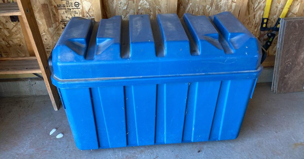 Rolling Storage Bin For Free In Plymouth MN For Sale Free Nextdoor Rolling storage bin for free in plymouth mn for sale free nextdoor