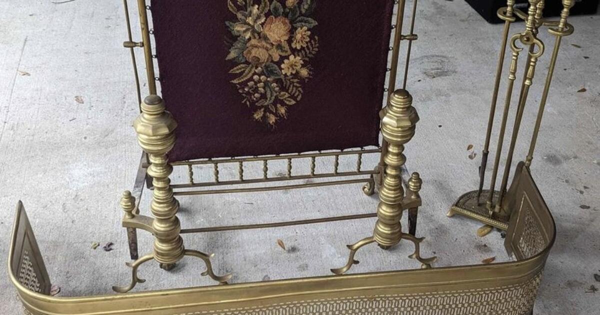 Brass Fireplace Set, Vintage for 500 in Auburndale, FL For Sale