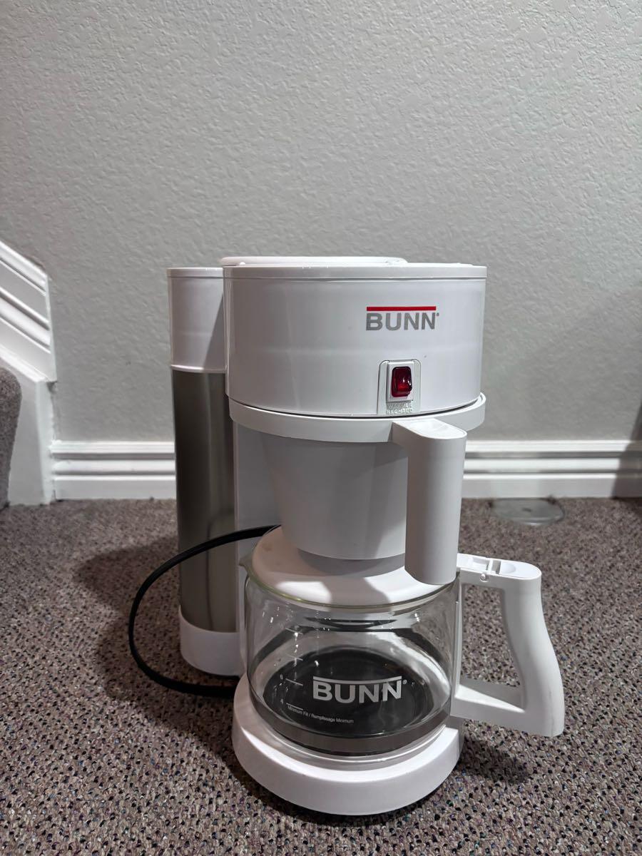 Bunn Coffee Maker - 10 Cup For $10 In Castle Pines, CO | For Sale & Free   Nextdoor