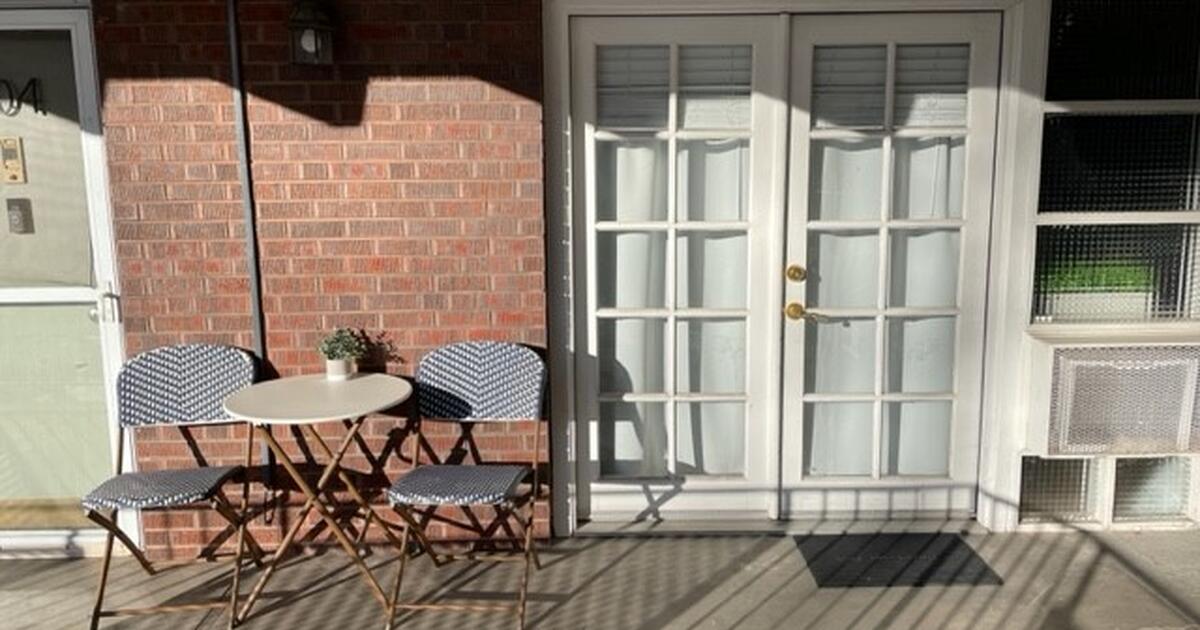 Furnished Condo near Wash Park for 2000 in Aurora, CO For Sale