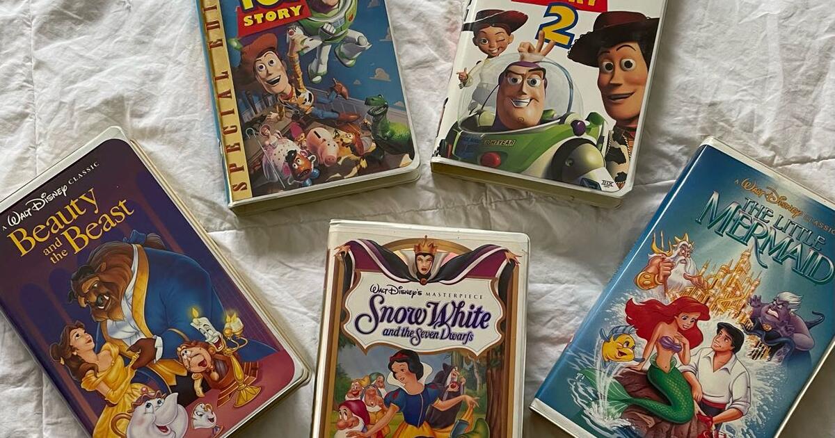 PPU VCR Disney movies for Free in Minneapolis, MN For Sale & Free