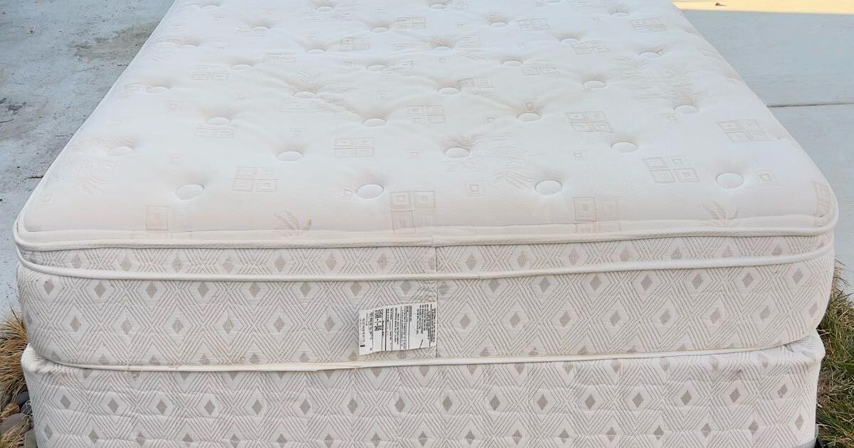 Full Mattress & Box Spring & Bed Frame for 200 in Palos Verdes Estates