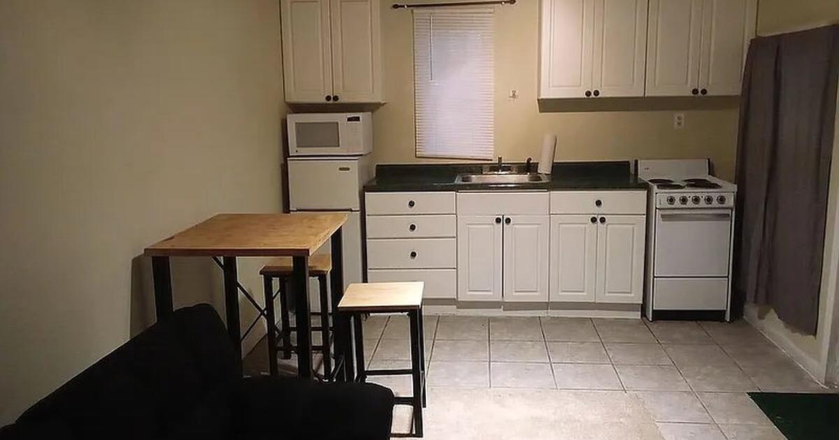 Altamonte Springs Studio Apartment. for 985 in Lake Mary, FL For
