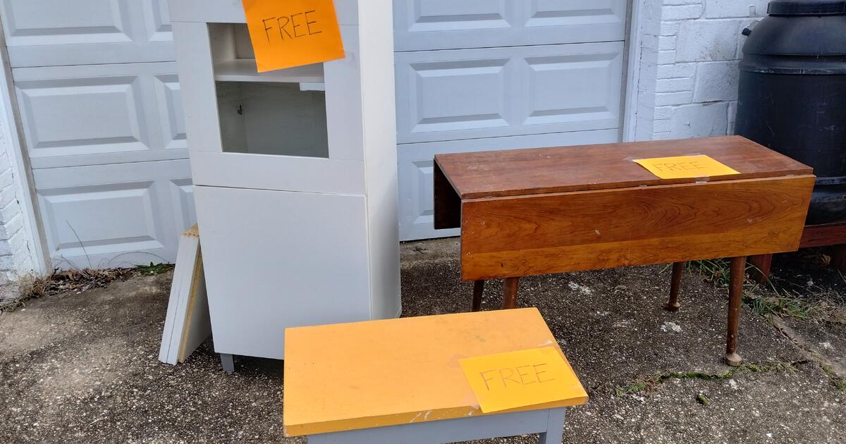 Free furniture for Free in Washington, DC Finds — Nextdoor