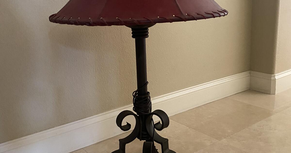 Lamp for 10 in La Quinta, CA Finds — Nextdoor