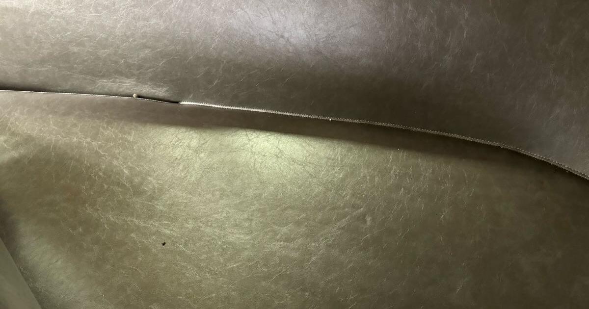 Free furnitures and more for Free in Everett, WA For Sale & Free