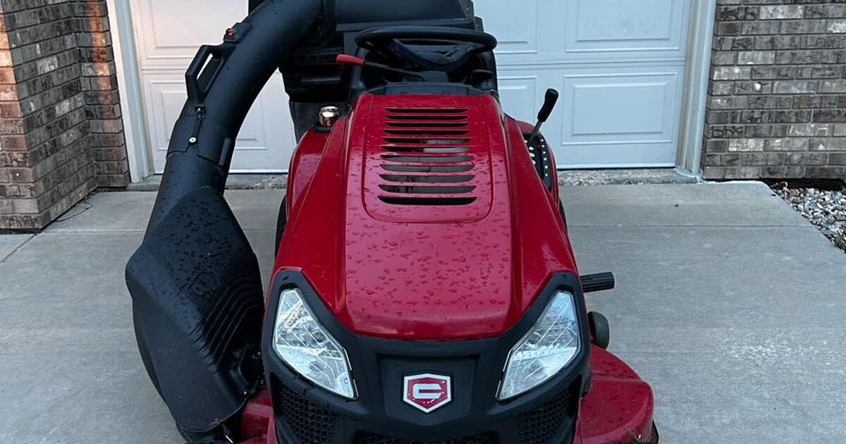 Craftsman T2500 Riding lawn mower for Free in Fort Collins, CO For