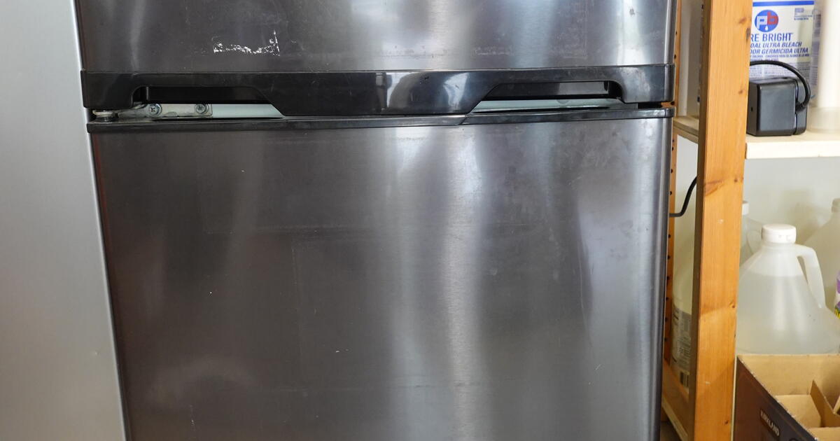 3.1 Cu. Ft. Double Door Compact Refrigerator/Freezer for 70 in Birmingham, AL For Sale & Free