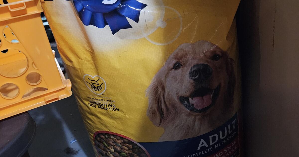 44lb Bag Pedigree Adult Dog Food for 30 in Mequon, WI For Sale