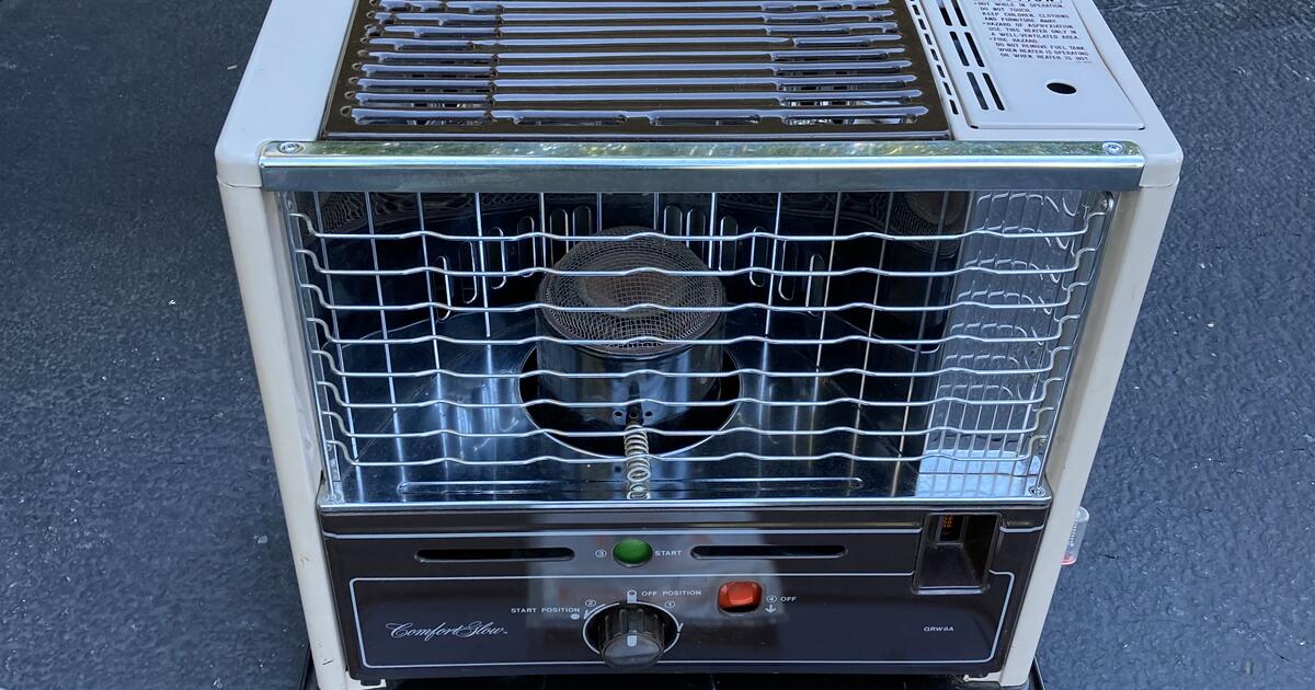 Free Comfort Glow Model GRW8A Kerosene heater for Free in Centreville ...