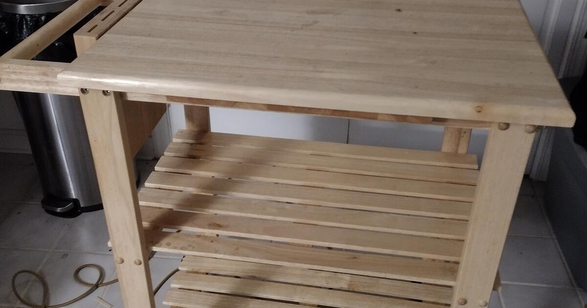 Furniture kitchen island, coffee table, workout bench in Crofton, MD