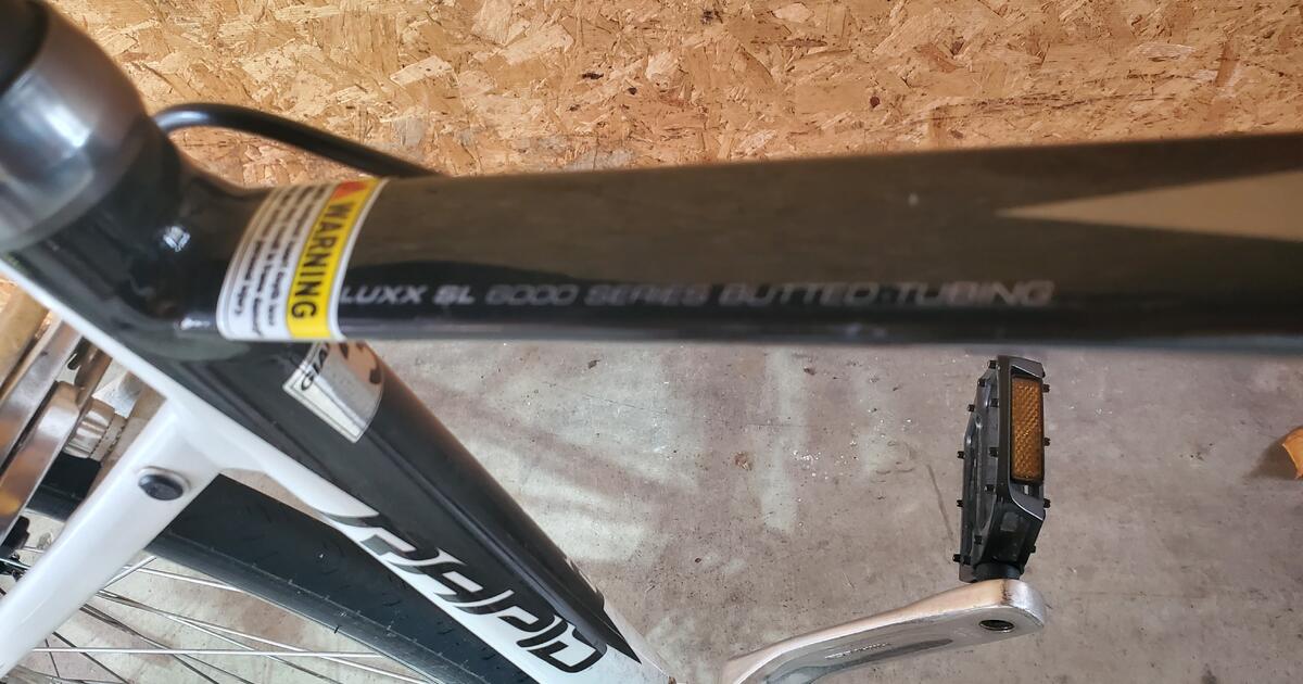 2011 giant rapid 3