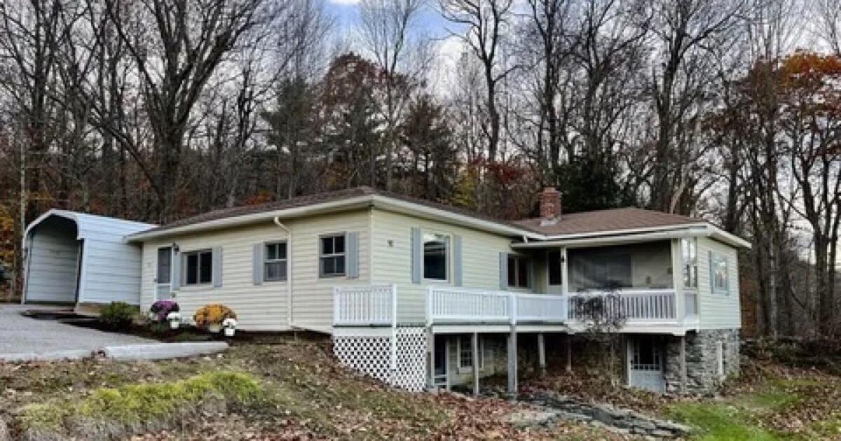 Mountain Road House Rental for 3100 in Princeton, MA For Sale & Free — Nextdoor