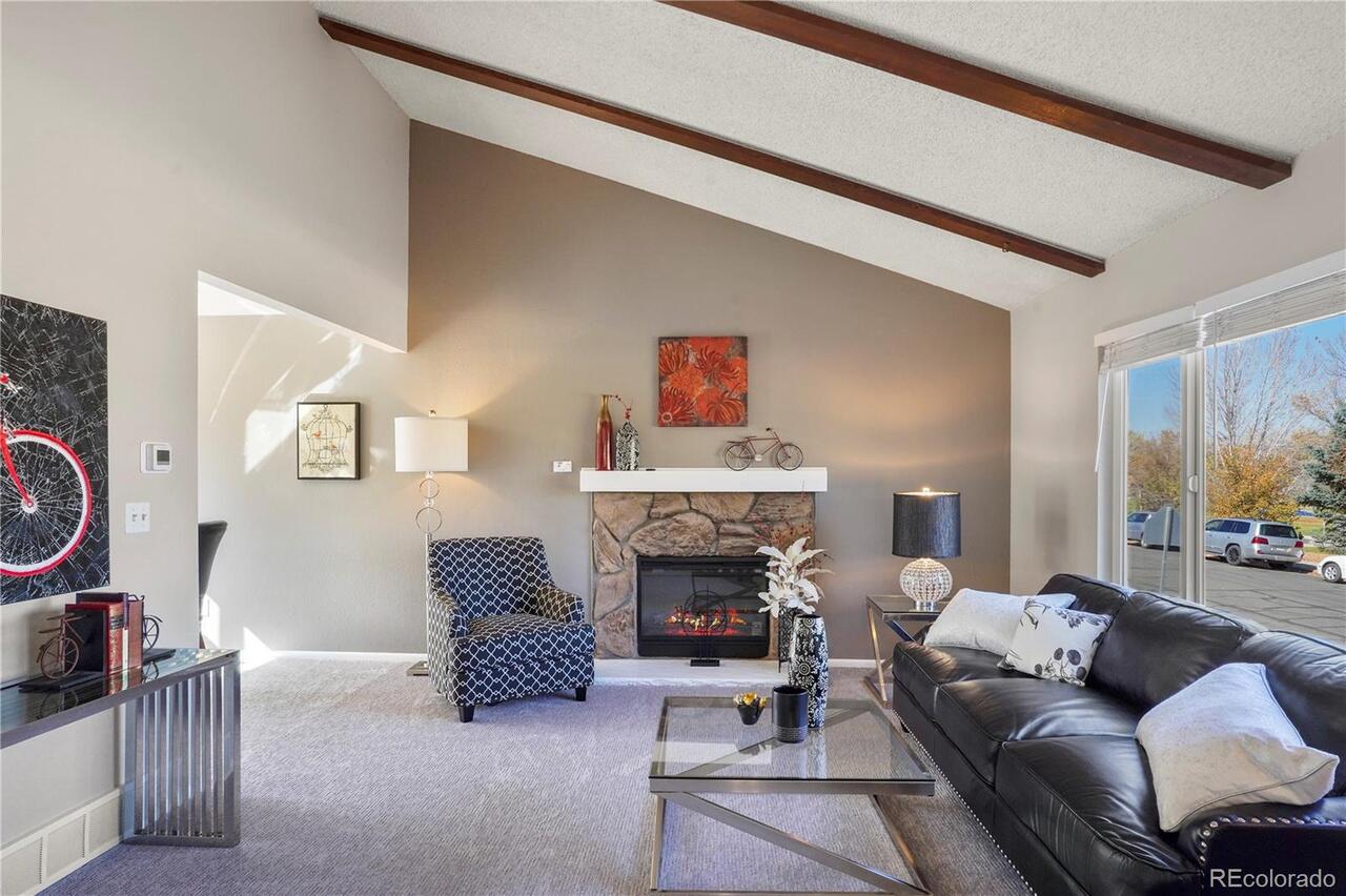 House for Rent 4 Bed, 2 Bath, 2 Car Garage for 3300 in Centennial