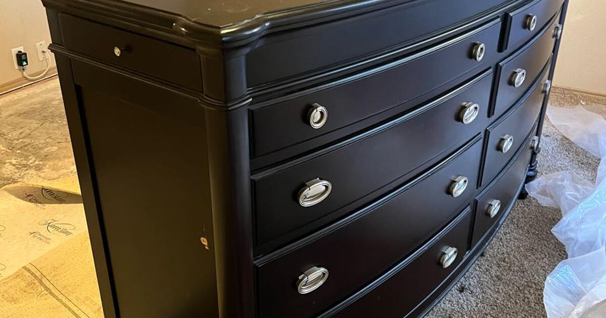 Used Ethan Allen Dresser 100 for 100 in McKinney, TX For Sale