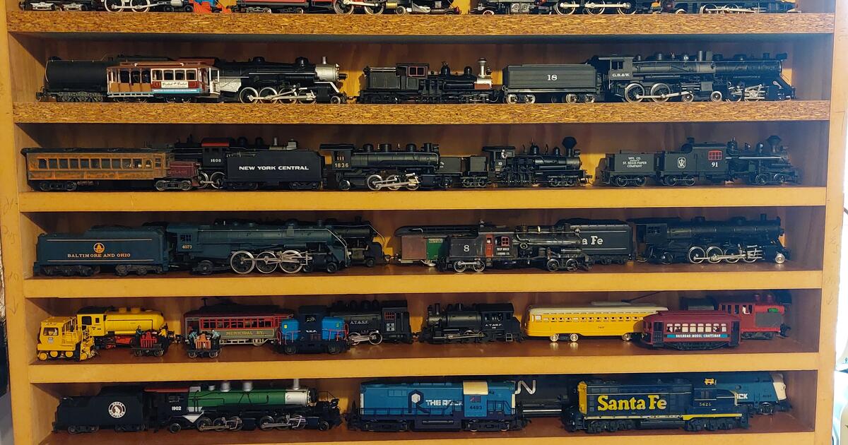 HO train layout for 2000 in Valparaiso, IN For Sale & Free — Nextdoor