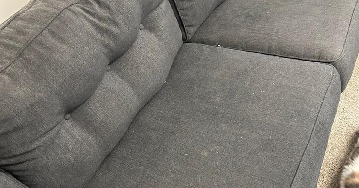 Couch for Free in Winston Salem, NC For Sale & Free — Nextdoor