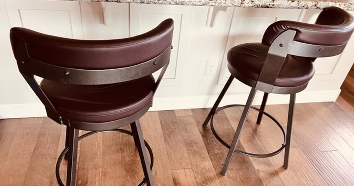 Bar Stools Swivel Counter High for 90 in Peoria, AZ For Sale & Free