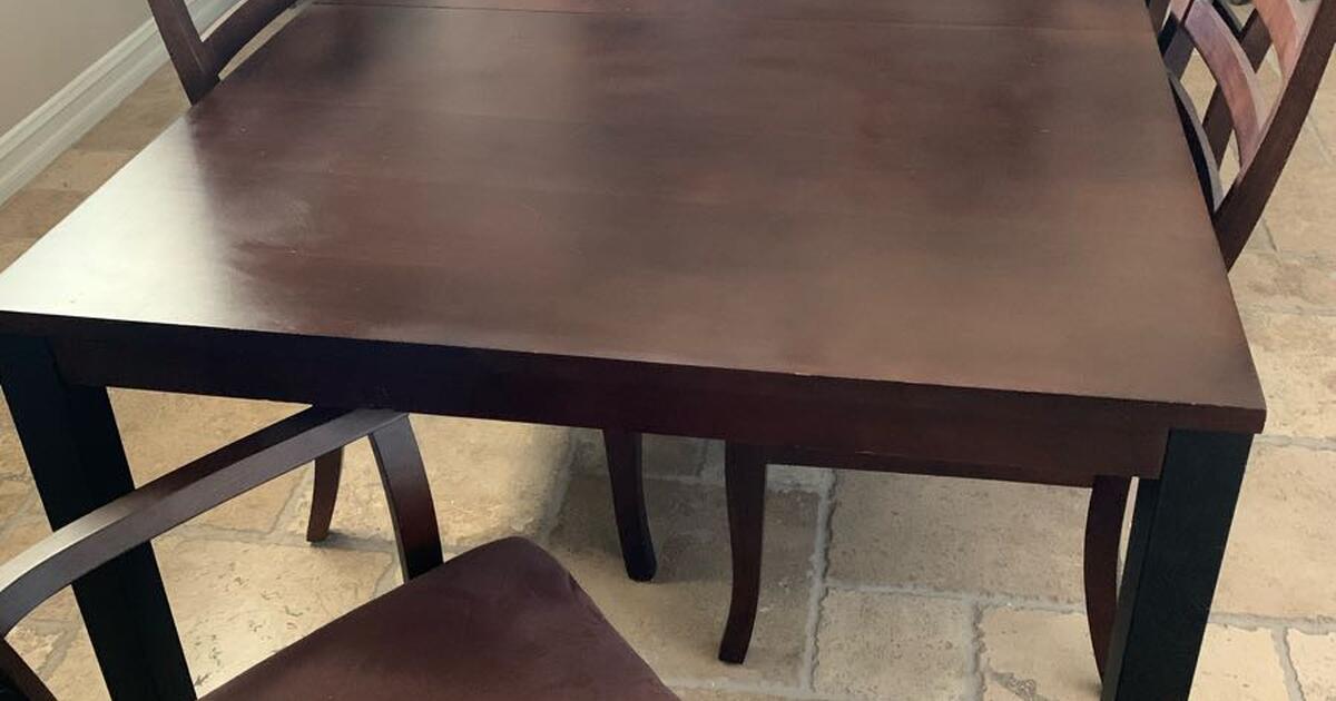 Dining room table, chairs, buffet and hutch for 565 in Simi Valley, CA