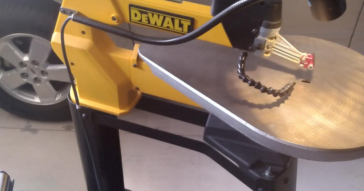 DEWALT 788 Scroll saw for 200 in Hudson, FL For Sale & Free — Nextdoor