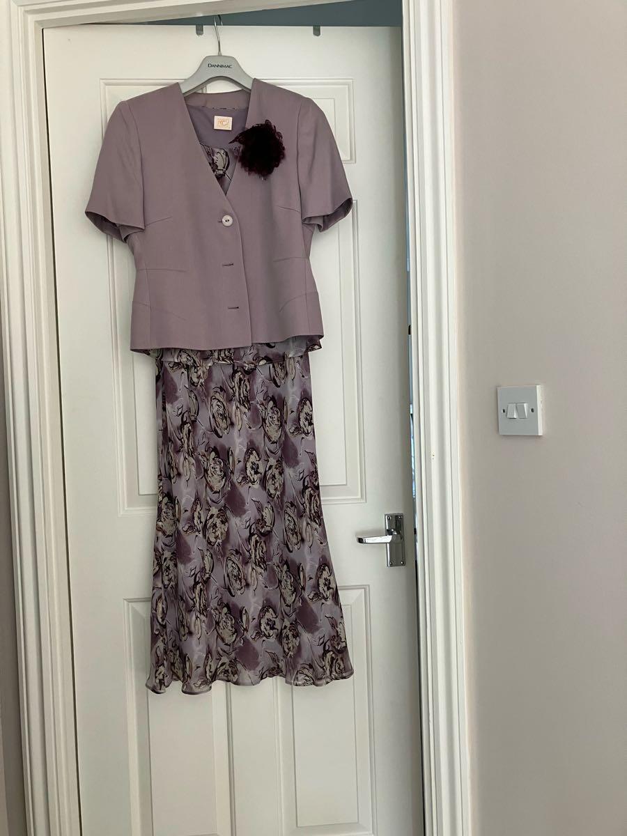 country casuals dress Country wear Casuals Women's size Medium