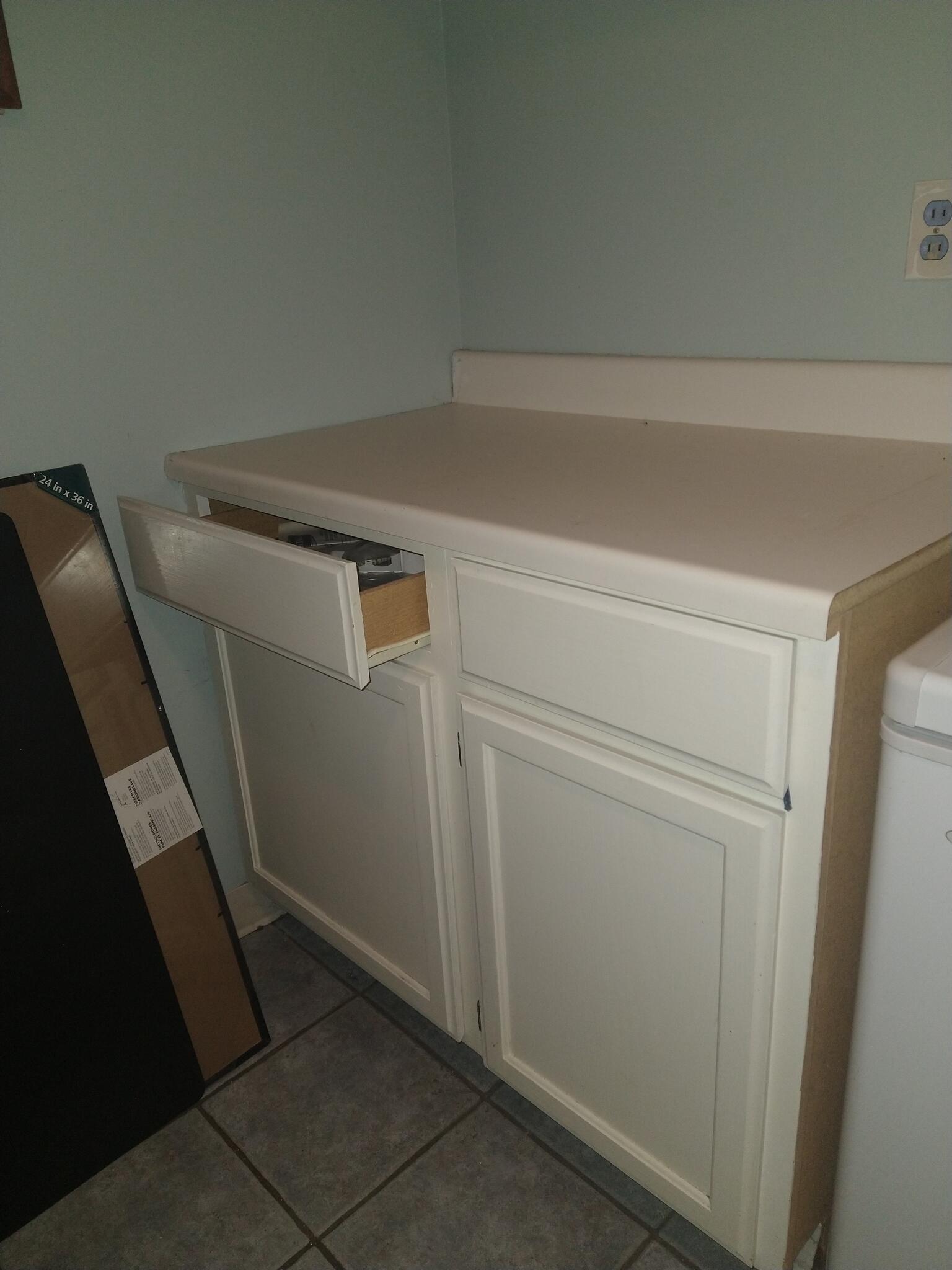 White countertop / with drawers for Free in Beachwood, OH For