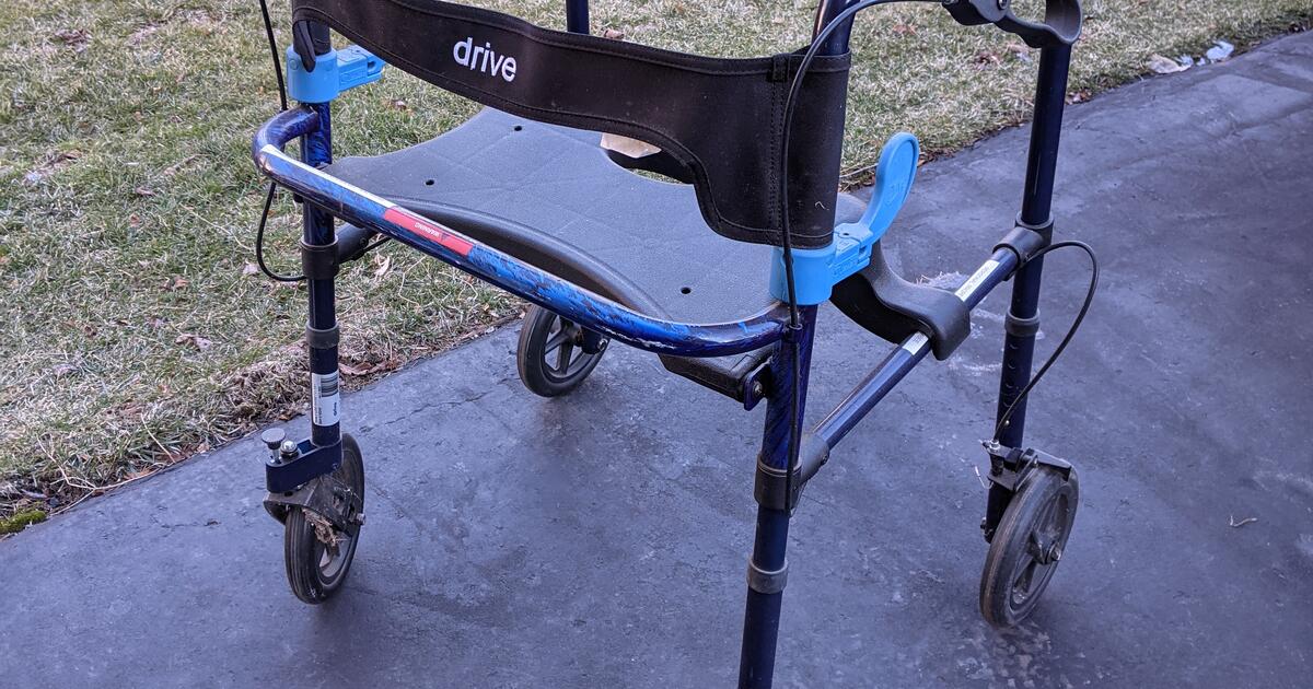 Like New Heavy Duty Drive Rollator for 40 in Fanwood, NJ For Sale