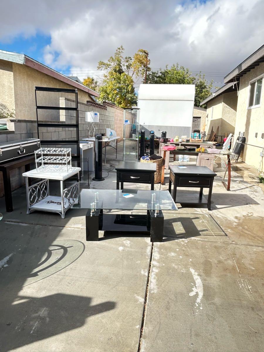 Furniture and more !! for 100 in Palmdale, CA For Sale & Free — Nextdoor