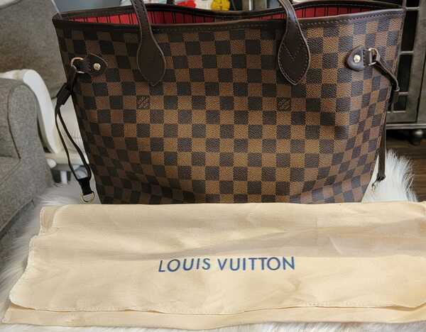 Louis Vuitton Neverfull Handbags for sale in Houston, Texas