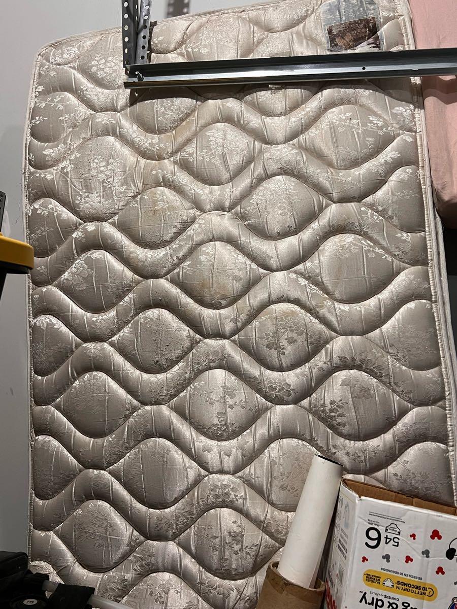 Free mattresses for Free in Murray, UT For Sale & Free — Nextdoor