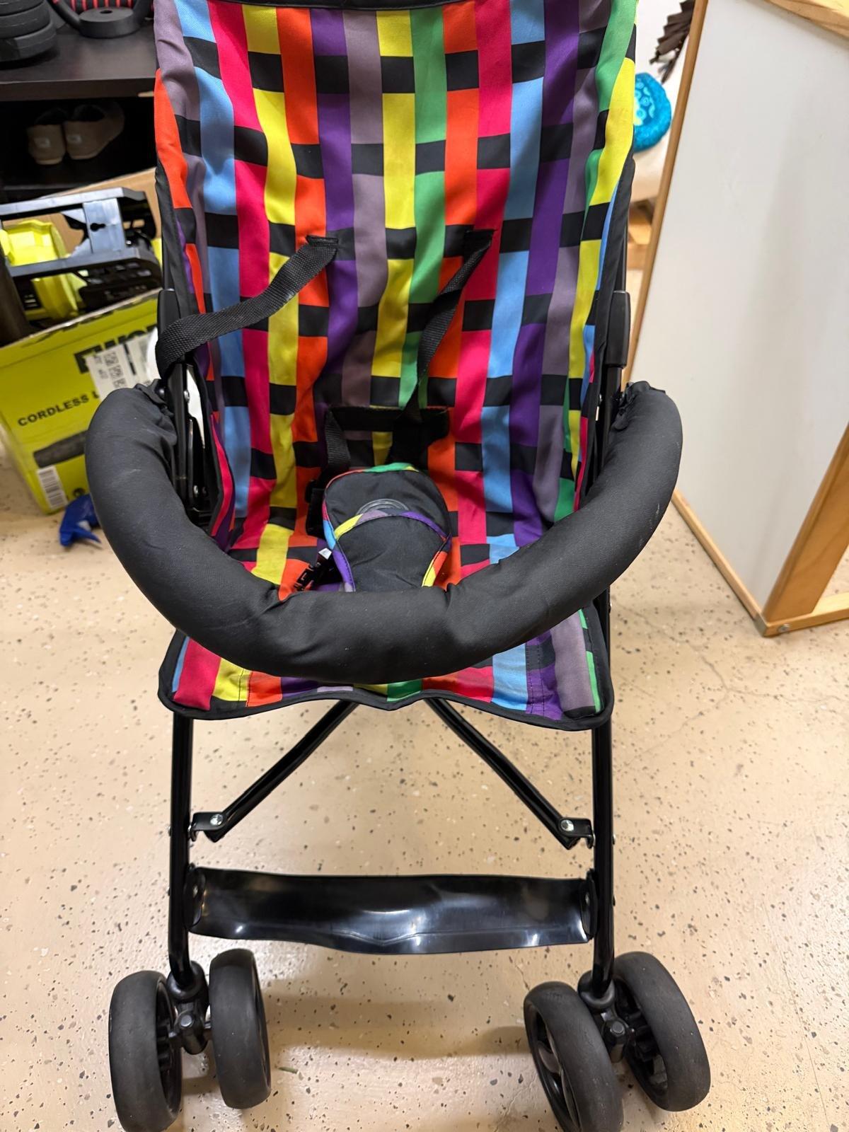 evenflo portable playard Play-Away Portable Playard Deluxe