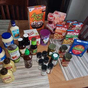 Assorted Pantry Items