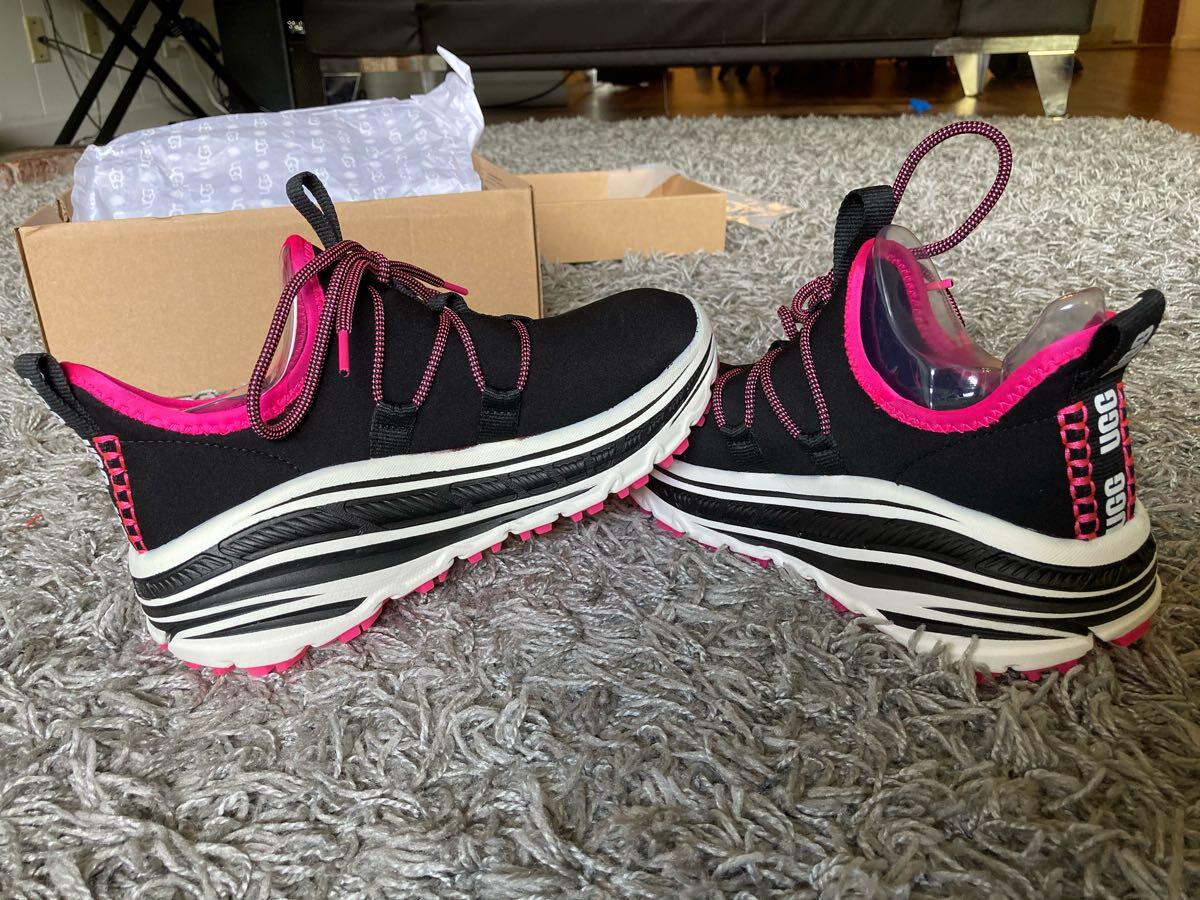 ugg lace runner sneaker