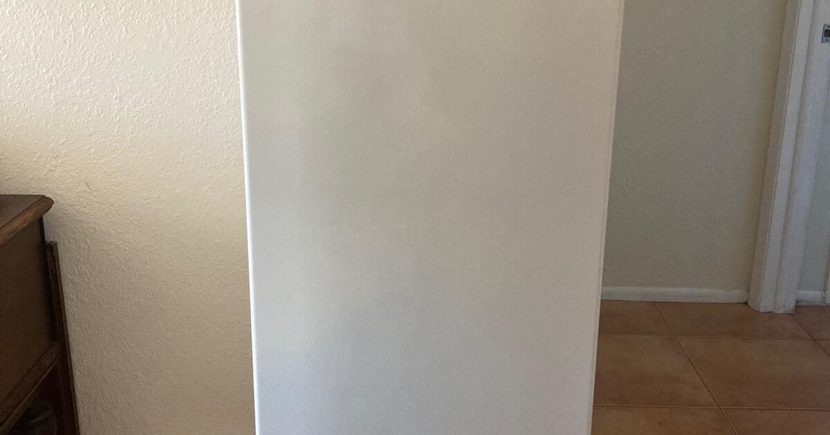 Thomson Upright Freezer, 6.5 cu. ft. for 150 in Hudson, FL Finds