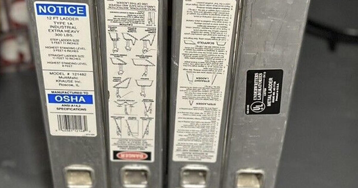 Krause Multimatic Model 121321 12 ft., hinged aluminum folding ladder