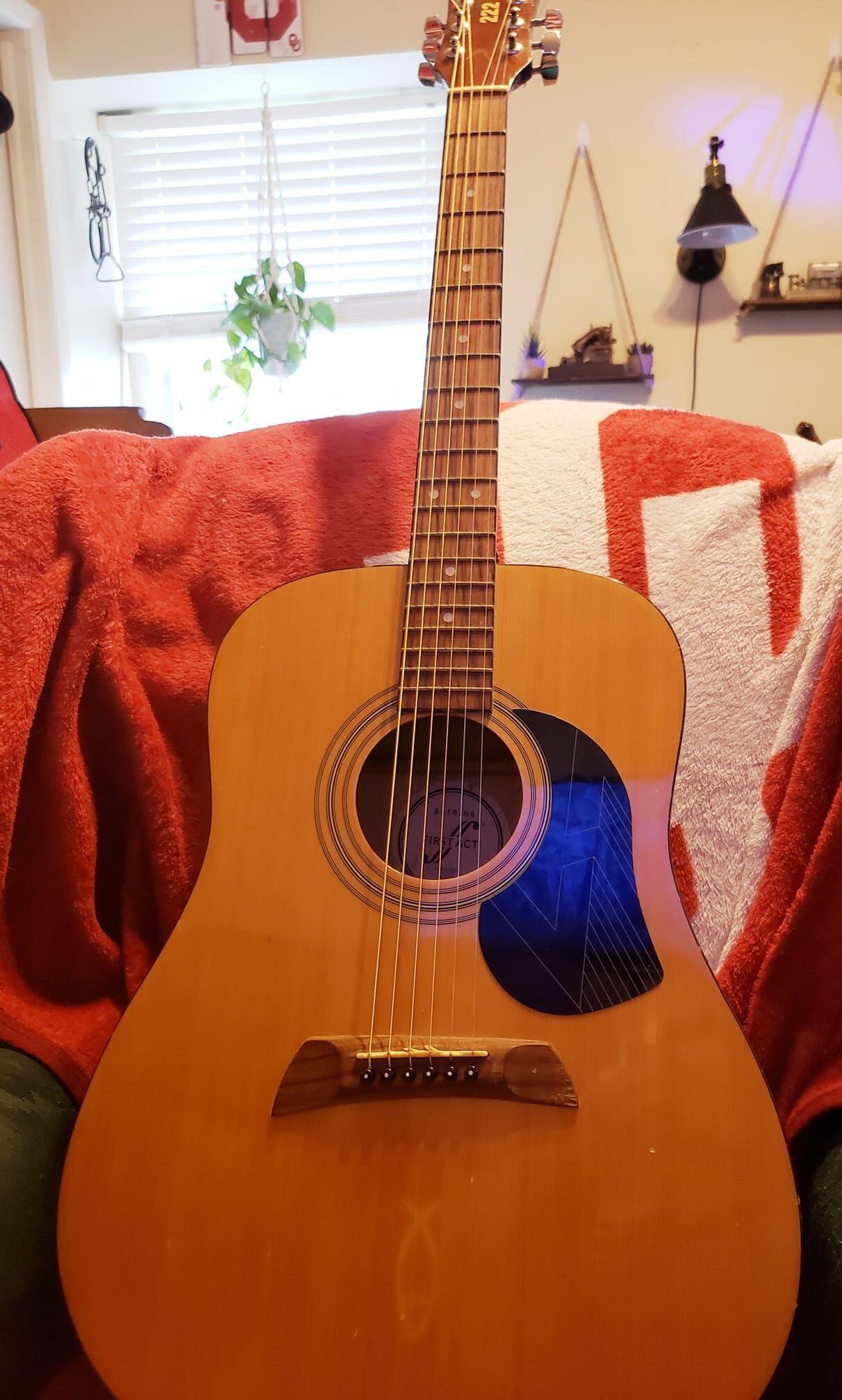 first act 222 acoustic guitar al460