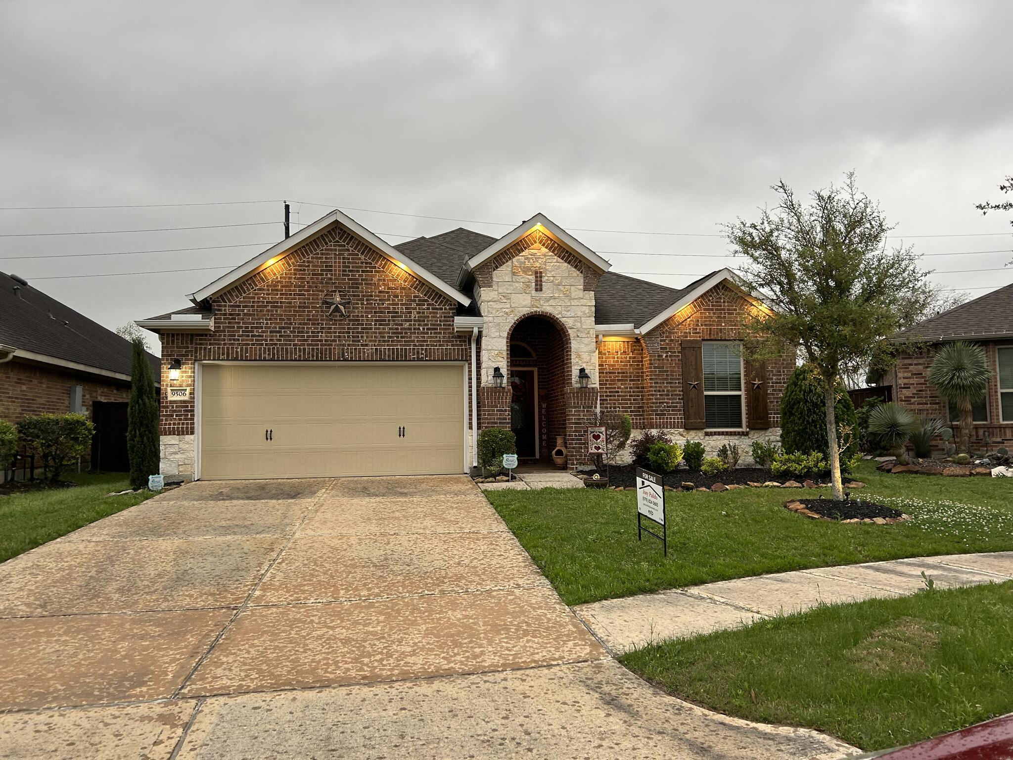 Home for sale, Meridiana Tx. for 251300 in Rosharon, TX For Sale