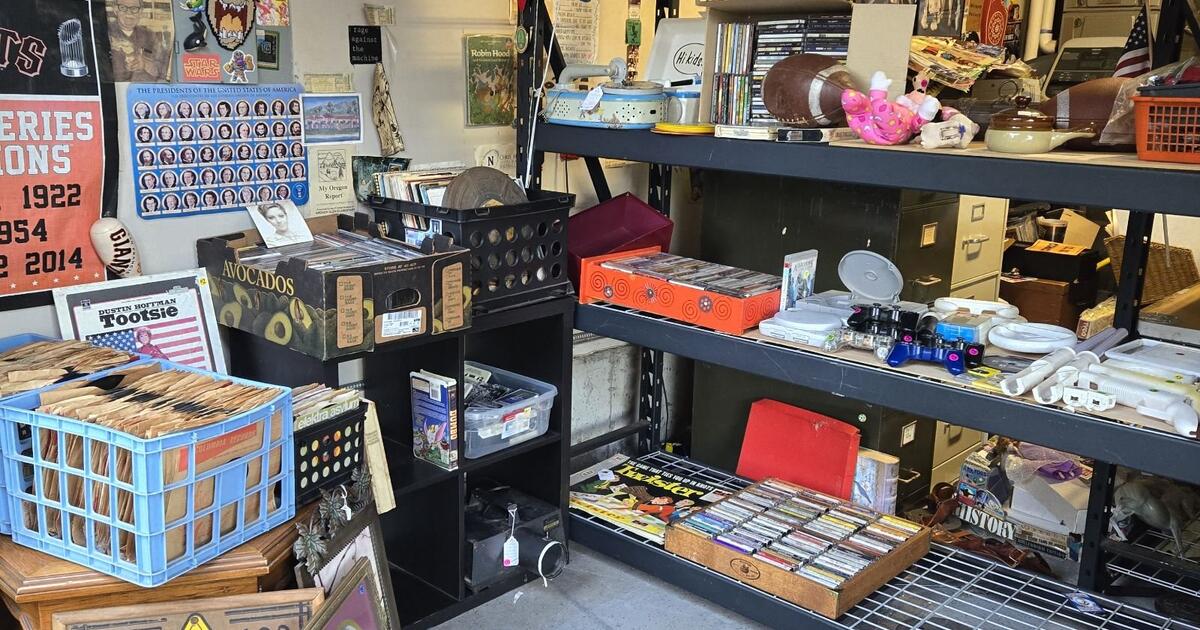 Garage Sale Fri 6/21 & Sat 6/22 in Sherwood, OR For Sale & Free