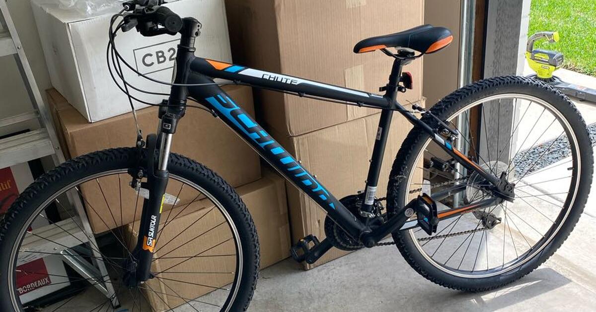 Schwinn Signature Men s Chute 27.5 Mountain Bike for 225 in Dallas TX For Sale Free Nextdoor