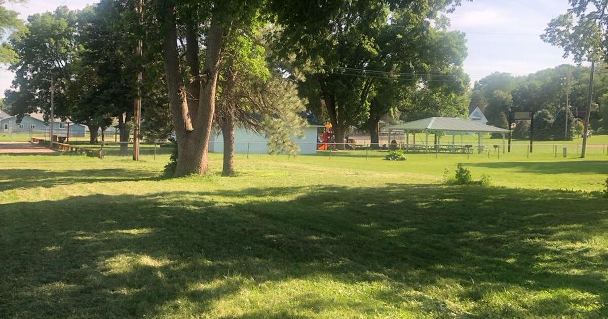 Lot Plus One Half Lot For Free In North Sioux City SD For Sale Lot Plus One Half Lot For Free In North Sioux City SD For Sale