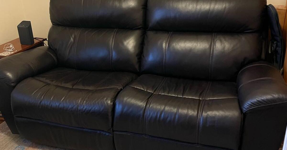 Super comfortable reclining sofa. for 375 in Green Valley, AZ For