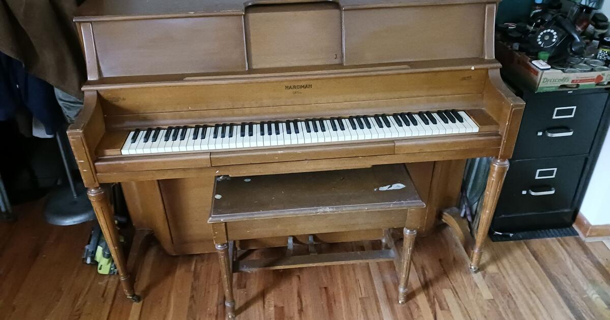 antique-player-piano-w-sheets-for-free-in-nashville-tn-finds-nextdoor