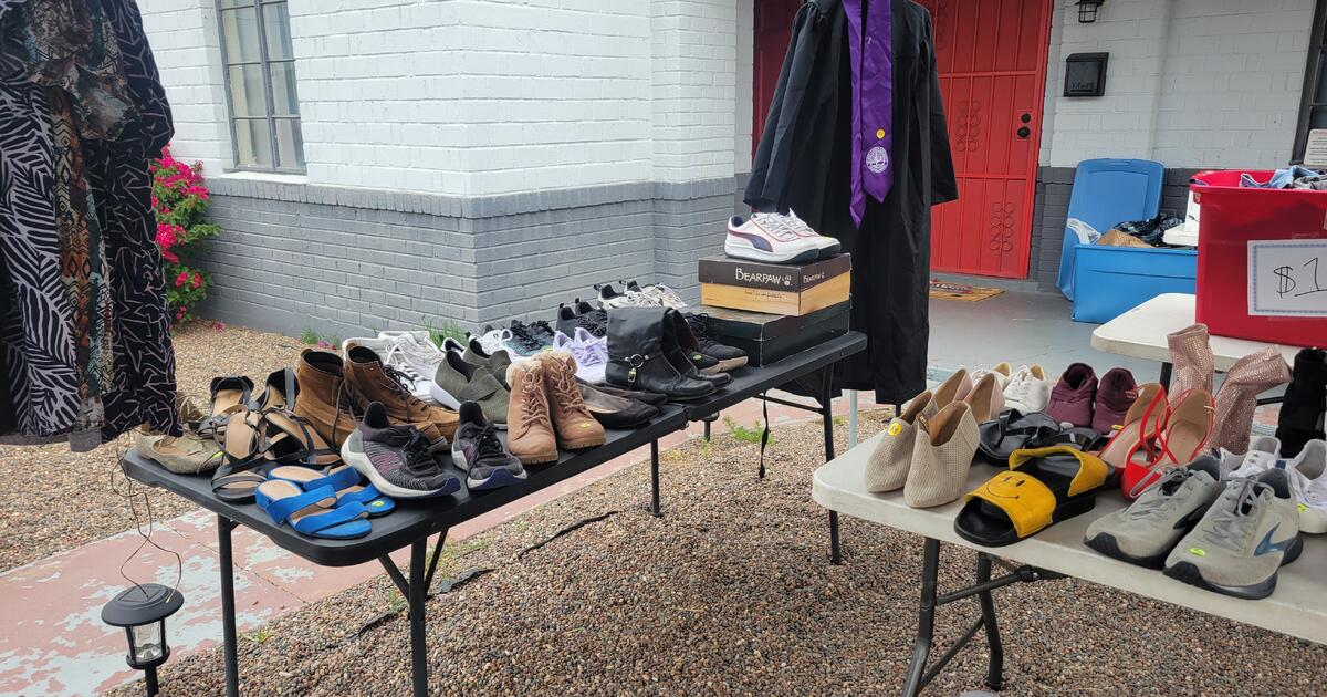 Yard Sale Cheaper Than GoodWill For Free In Phoenix AZ For Sale yard-sale-cheaper-than-goodwill-for-free-in-phoenix-az-for-sale